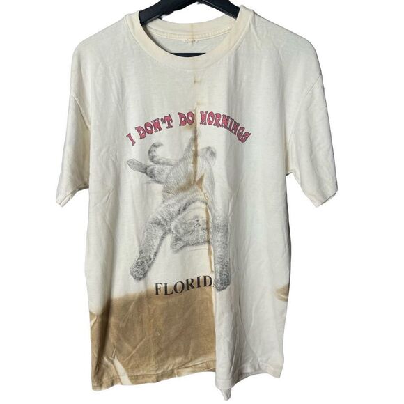 VTG I Don’t Do Mornings T Shirt Large - Picture 1 of 3